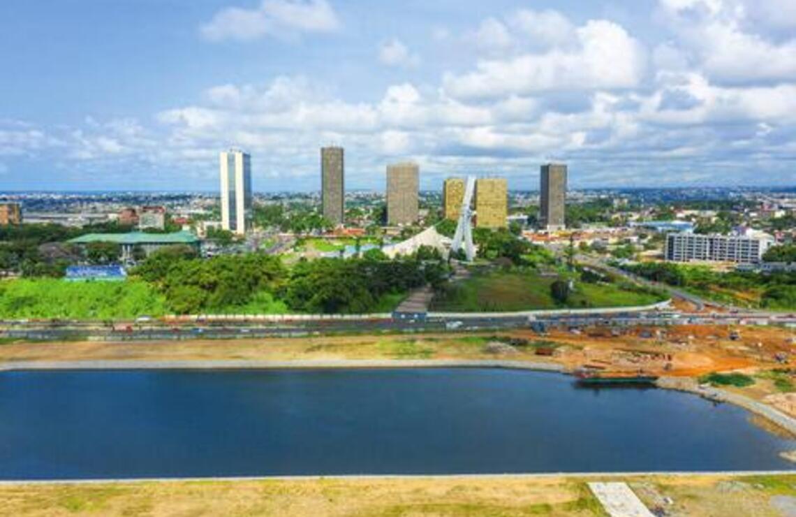 Le quartier du Plateau, à Abidjan, symbole de modernité et haut lieu d'affaires. Le quartier du Plateau, à Abidjan, symbole de modernité et haut lieu d'affaires. NABIL ZORKOT  